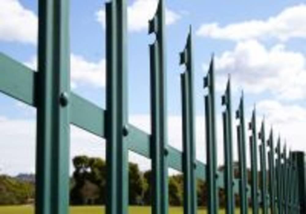 Commercial metal fencing