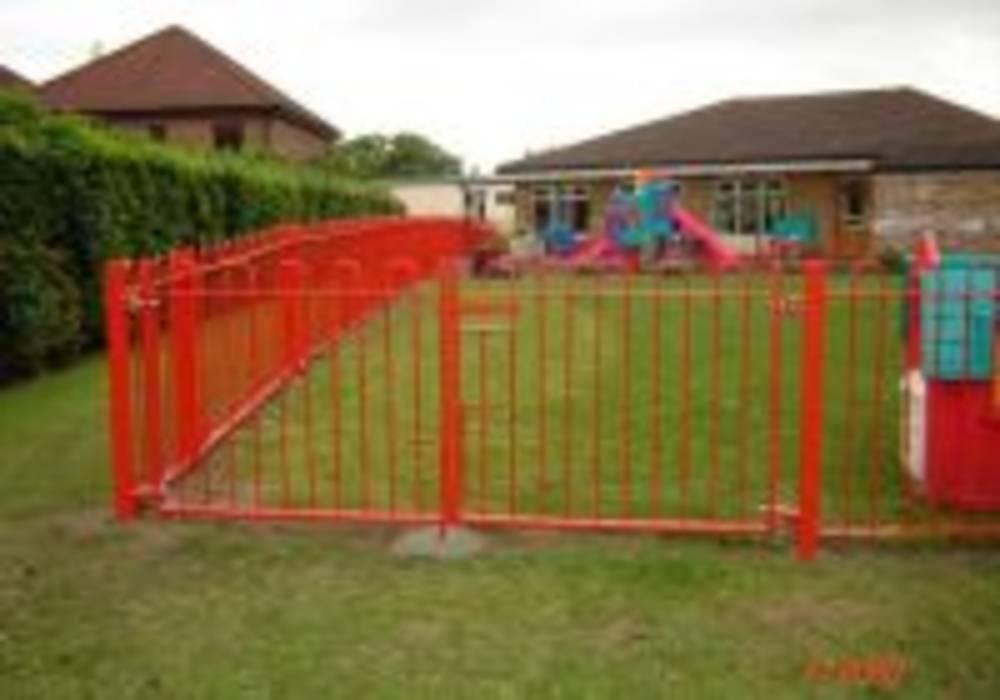 Bow Top Fencing